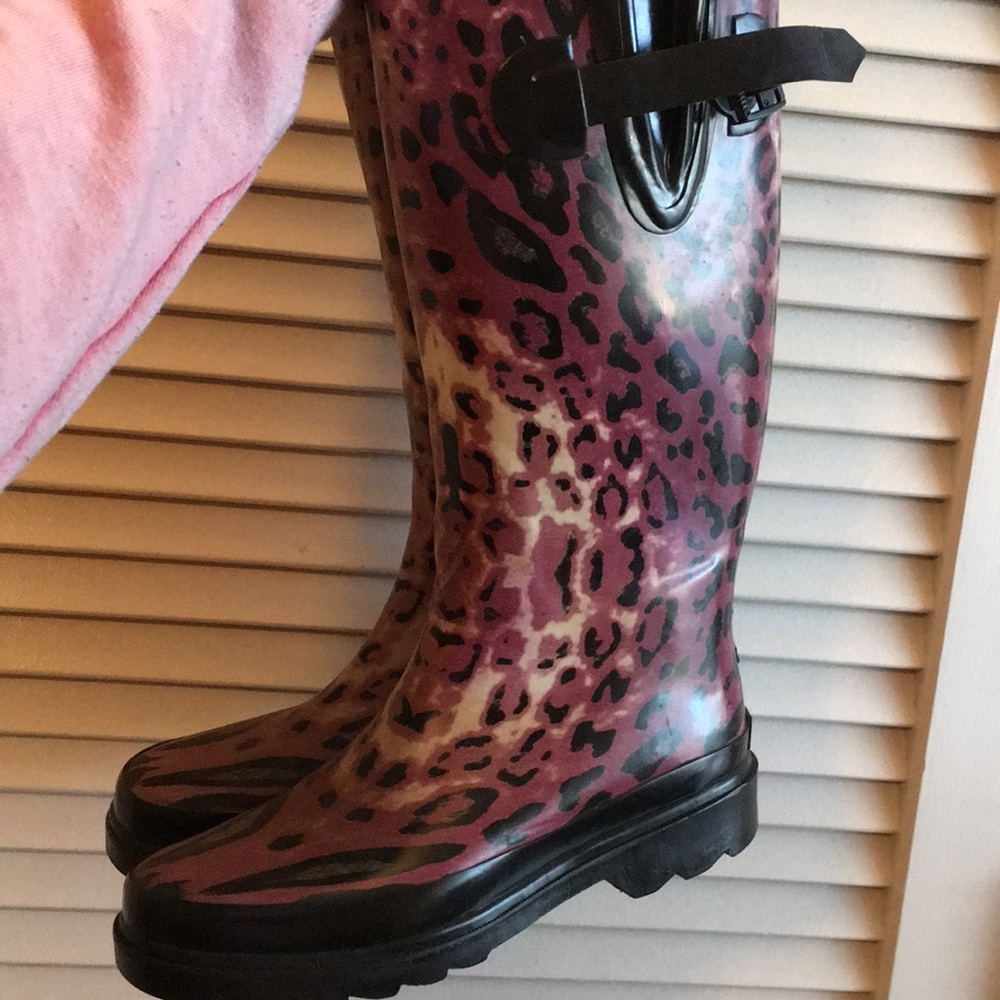 Rain boots